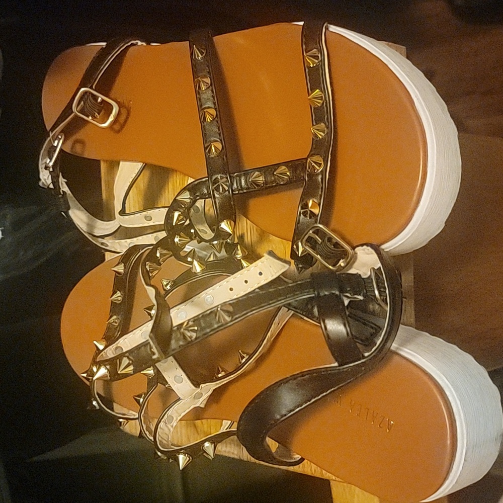 Women’s Spikey Gold studded vegan  gladiator flat platform sandals